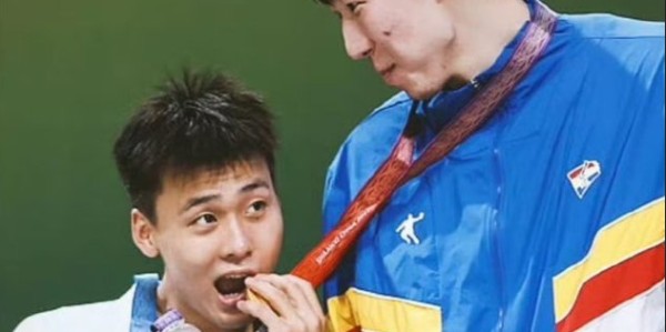 博鱼-CBA历史级转会！张镇麟离开辽宁首赛季完成夺冠＆生涯6年加冕第4冠|上海男篮|广厦男篮|篮板|球队|周琦_新浪体育_新浪新闻
