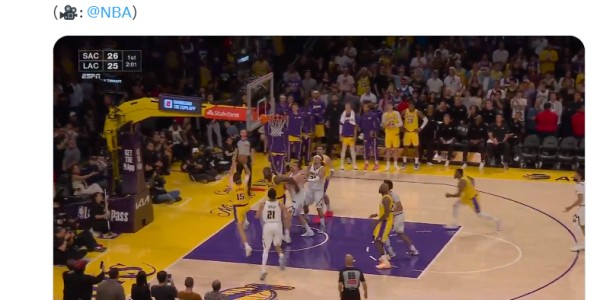 博鱼下载-全美热搜第一！里夫斯2罚1中+反弹绝平：轰32+7+6救赎两致命失误