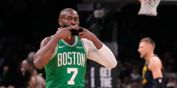 博鱼APP-最强一年！赛季末越打越好，布朗最佳一阵稳了？