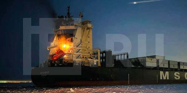 博鱼-乌克兰大规模空袭圣彼得堡等地，击中俄运兵列车、炼油厂多个目标