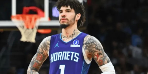 博鱼官网-本赛季出手10+三分但0中：加兰11中0、小贾10中0、鲍尔10中0