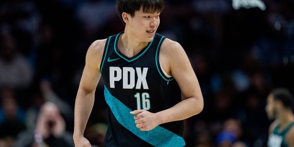 博鱼官网-麦迪说你打球像约基奇？杨瀚森：夸得我都不好意思了 会继续努力