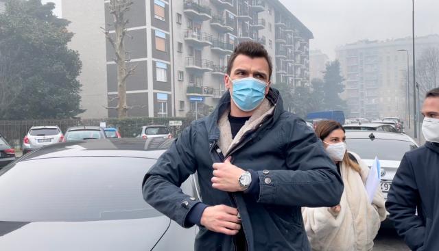 1611019908050025395.jpg Mandzukic-pays-the-visits-here-comes-the-firm-to-Milan.jpg